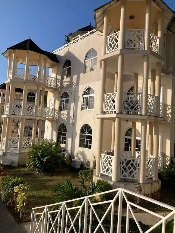 Skycastle Apt H4 Lejlighed Ocho Rios
